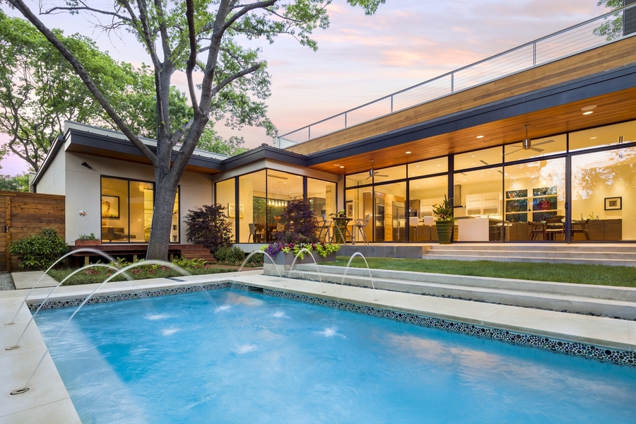 Bluffview Residence
Dallas, TX : Residential : Modern/ Dallas/ Pools/ Architectural Fountains/ Water Features/ Baptistry 