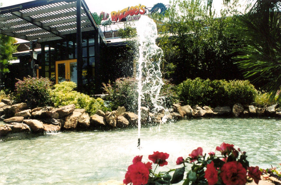 Razoo's
Bedford, TX : Commercial : Modern/ Dallas/ Pools/ Architectural Fountains/ Water Features/ Baptistry 